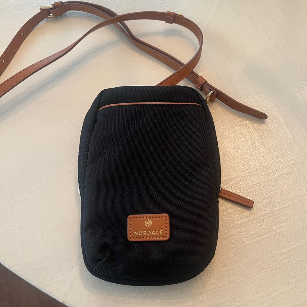 Nordace Black and Brown Men's Belt Bag